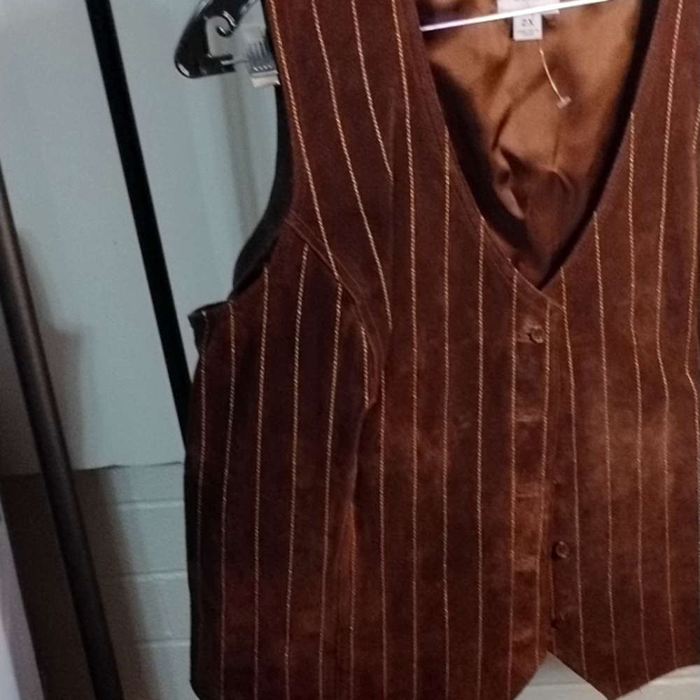 Suede leather lined vest